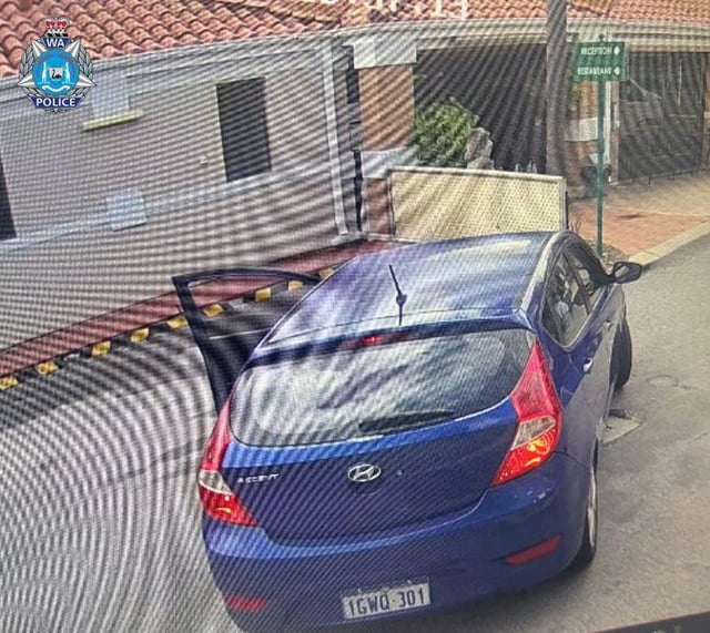 The car that was stolen with the child inside. 