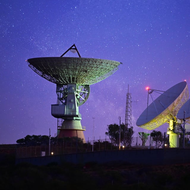 Das Radioteleskop ASKAP steht in Westaustralien, mit ihm gelang die Entdeckung von ASKAP J1832-0911.