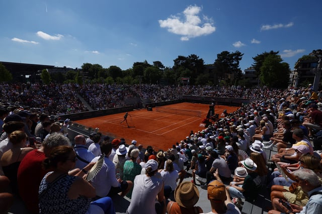 Tennis - French Open - Roland Garros, Paris, France - May 30, 2025 General view during the third round match between Denmark's Clara Tauson ands Amanda Anisimova of the U.S. REUTERS/Lisi Niesner