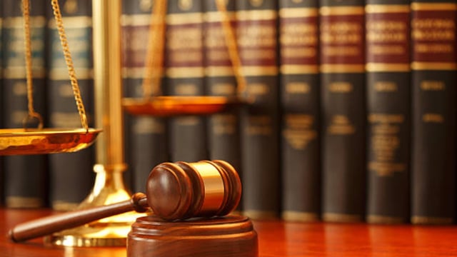 gavel