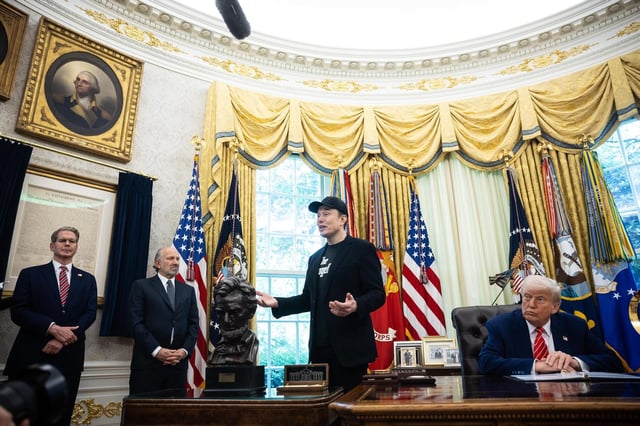 Del polémico saludo a las críticas a Trump: los momentos de Musk en la Casa Blanca