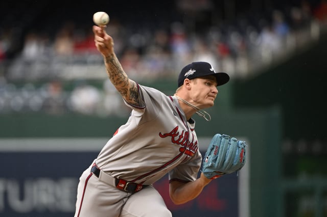 May 22, 2025; Washington, District of Columbia, USA; Atlanta Braves pitcher AJ Smith-Shawver (32) throws to the Washington Nationals during the first inning at Nationals Park. Mandatory Credit: Brad Mills-Imagn Images