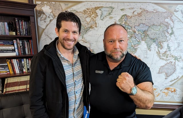 Jamie White, left, and Alex Jones. (@whiteisthefury / X.com)