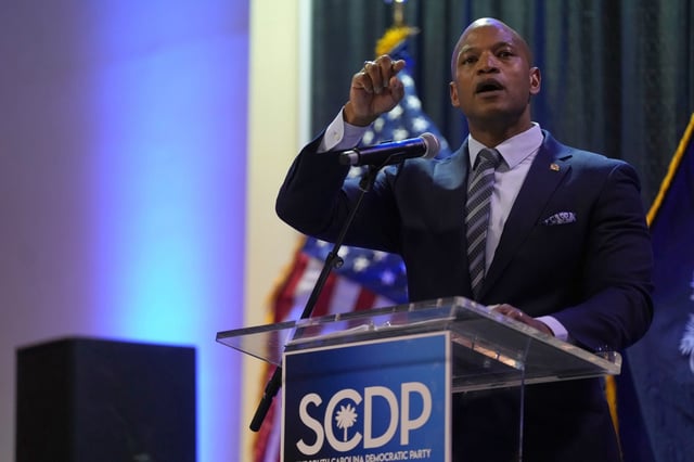 Maryland Gov. Wes Moore speaks at the South Carolina Democratic Party&#39;s Blue Palmetto Dinner Friday, May 30, 2025, in Columbia, S.C. (AP Photo/Meg Kinnard)