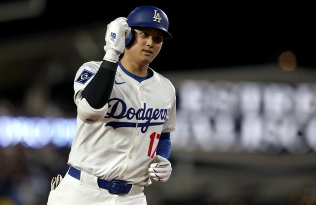 May 30, 2025; Los Angeles, California, USA; Los Angeles Dodgers designated hitter Shohei Ohtani (17) rounds the bases after hitting a home run during the sixth inning against the New York Yankees at Dodger Stadium. Mandatory Credit: Jason Parkhurst-Imagn Images