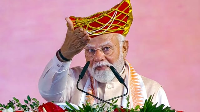 Prime Minister Narendra Modi addresses Devi Ahilyabai Mahila Sashaktikaran Mahasammelan, in Bhopal, Madhya Pradesh. 