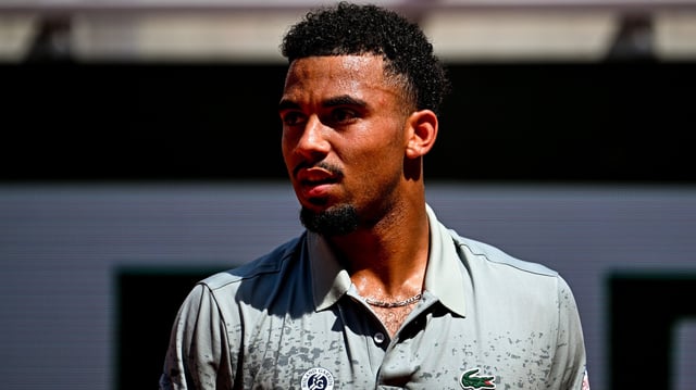 Roland-Garros: Arthur Fils, blessé, déclare forfait
