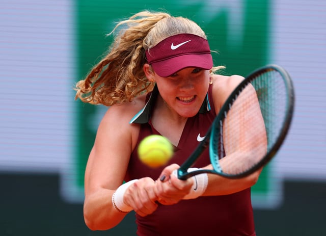 Tennis - French Open - Roland Garros, Paris, France - May 31, 2025 Russia's Mirra Andreeva in action during her third round match against Kazakhstan's Yulia Putintseva REUTERS/Denis Balibouse