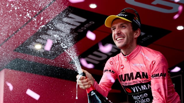 Yates produced an incredible performance to claim his second Grand Tour title
