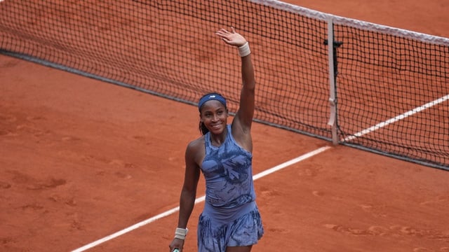 French Open: Coco Gauff advances to fourth round, Madison Keys makes comeback win