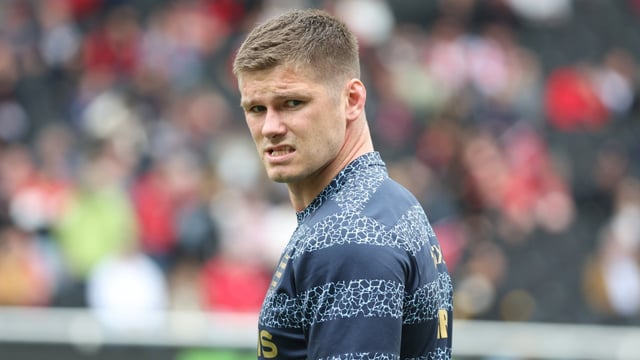 A potential Farrell move would also hinge on whether Saracens can meet Racing’s valuation