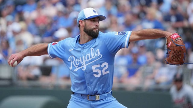 Royals starting pitcher Michael Wacha delivers to the Detroit Tigers during a Saturday, May 31, 2025 Major League Baseball game at Kauffman Stadium in Kansas City.
