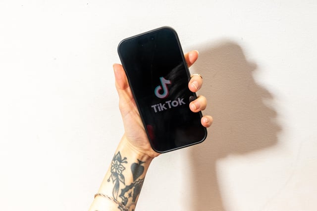 NEW YORK, NEW YORK - JANUARY 17: In this photo illustration, the TikTok logo is displayed on a phone on January 17, 2025 in New York City. The Supreme Court unanimously decided to ban the app in the United States. (Photo by Alex Kent/Getty Images)