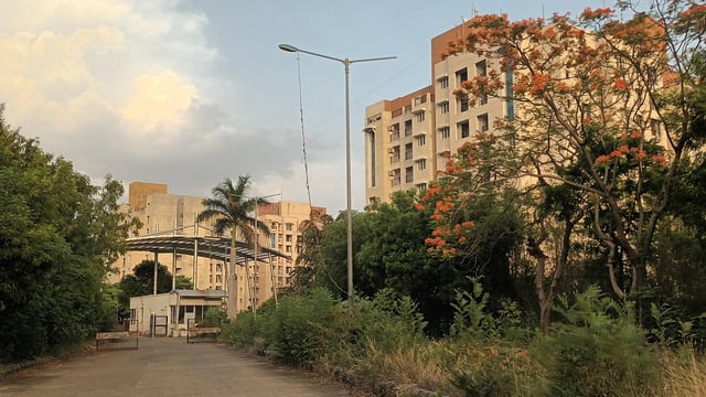 Housing sales in India’s top 15 Tier 2 cities fell by 8% to 43,781 units in Q1 2025, compared to 47,378 units in the same period last year. (Picture for representational purposes only)