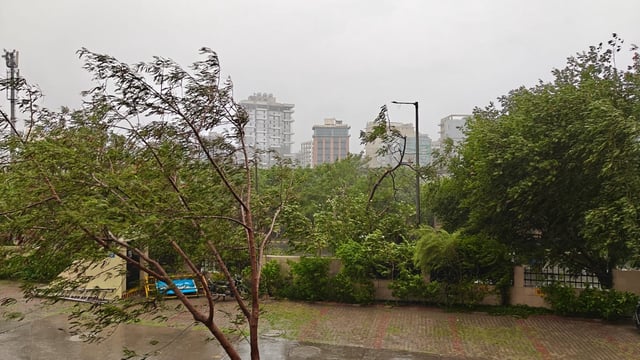 Dust storms hit parts of Delhi and adjoining Noida, Gurugram on Sunday evening