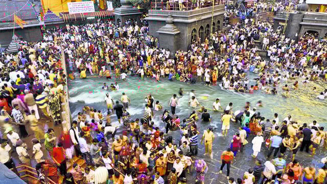 Nasik, India - Sept. 13, 2015 : Devotees take holy dip into the river Godavari on the occasion of second Shahi Snan of Simhastha Kumbha Mela at Ramkund in Nasik, India, on Sunday, September 13, 2015. (Photo by Arijit Sen/ Hindustan Times) (Hindustan Times)