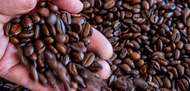 Die Preise für Rohkaffee sind in den vergangenen Wochen gestiegen, das merken nun auch die Kunden