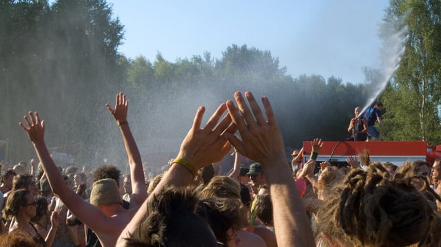 Dimanche midi, les gendarmes avaient déjà relevé plus de 200 infractions, «notamment des infractions routières et des infractions liées aux stupéfiants» (photo d’illustration).