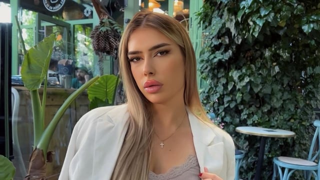 Model Tijana Radonjic dies in tragic parasailing accident while promoting a company. 