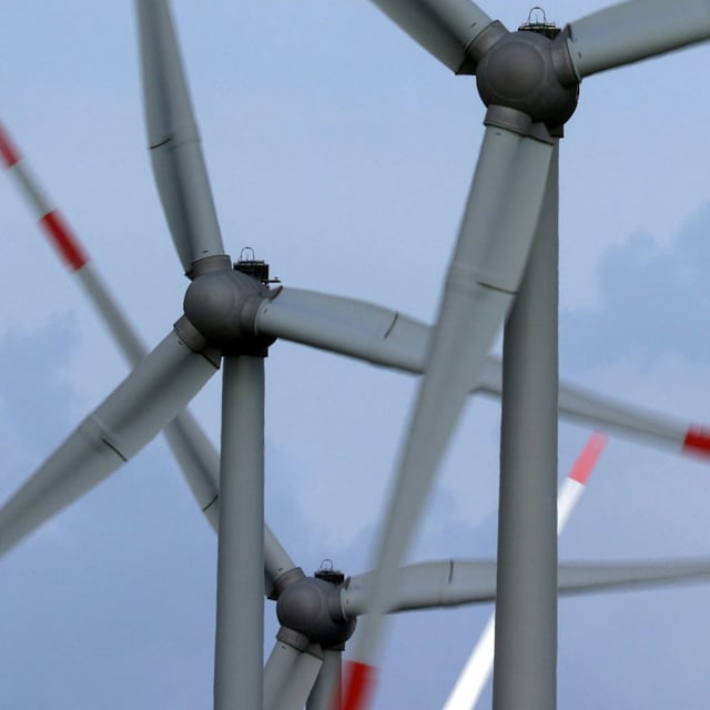 In Berlin sind acht mögliche Flächen für den Bau von Windrädern identifiziert worden.