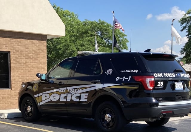 Oak Forest police



Daily Southtown staff, June 10, 2021, Oak Forest, Illinois