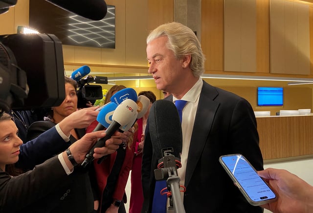 Dutch far-right leader Geert Wilders speaks to media in The Hague, Netherlands after polls closed in an EU election on June 6, 2024. REUTERS/Lewis Macdonald/File Photo