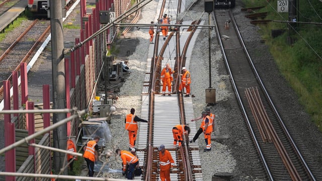 Arbeiter an einer Baustelle
