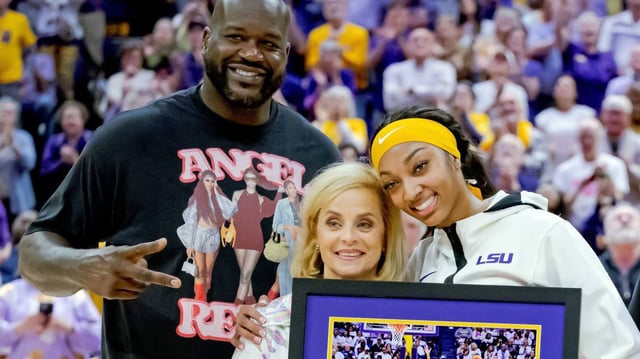 Chicago Sky star Angel Reese, far right, poses with LSU head coach Kim Mulkey and former NBA champion Shaquille O’Neal.