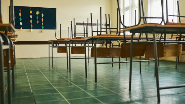 Arunachal govt shuts 386 schools with ‘zero enrolment’
