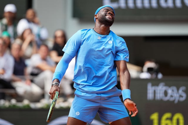 Tiafoe shows his frustration during his quarterfinal defeat against Musetti.