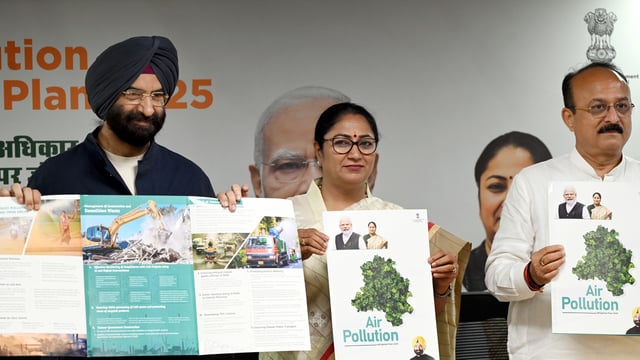 Delhi Chief Minister Rekha Gupta with Delhi Cabinet Ministers Manjinder Singh Sirsa, Ashish Sood unveil the Air Pollution Mitigation Plan 2025 