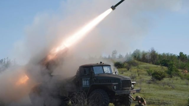 Ukrainian officials seek US support as Russian strike on Sumi kills 4