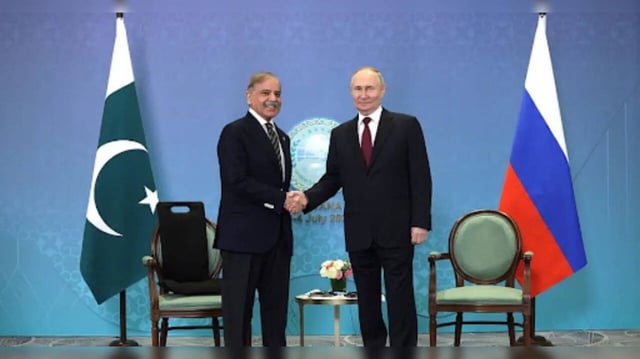 Shehbaz Sharif with Vladimir Putin