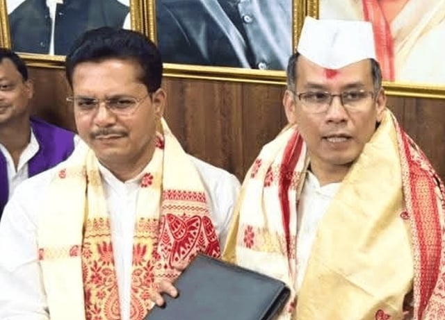  Gaurav Gogoi 