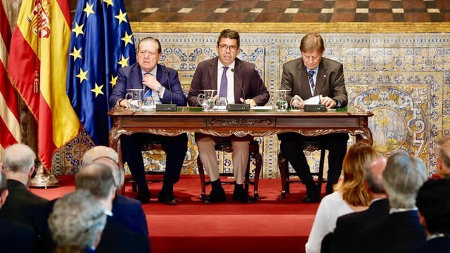 Cuatro de los siete premios recaen en científicas tras las críticas del año pasado por copar los hombres todos los galardones