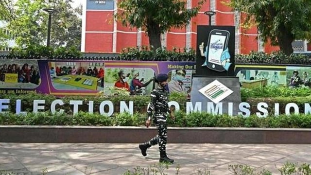 The commission stated that the change was aimed at ensuring timely public communication via the Voter Turnout (VTR) App. (HT file photo)