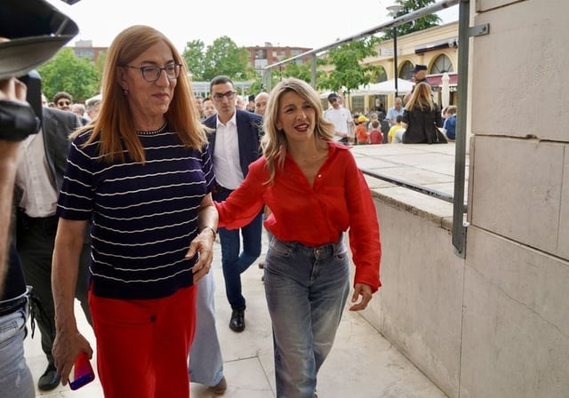 La ministra de Trabajo participa en un acto de Sumar por la reducción de la jornada laboral celebrado en Valladolid