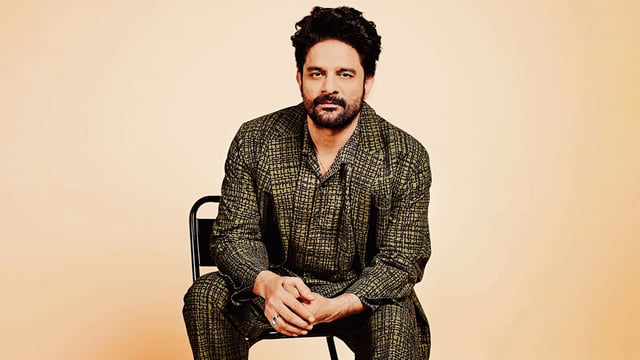 Bollywood actor Jaideep Ahlawat and his wife Jyoti Hooda have purchased an apartment in Mumbai's Andheri West for ₹10 crore.