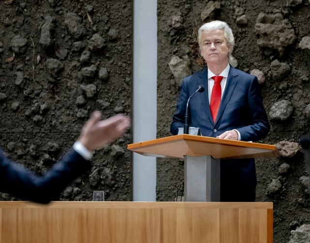 Le dirigeant du parti d'extrême droite PVV Geert Wilders au Parlement, à La Haye aux Pays-Bas, le 4 juin 2025