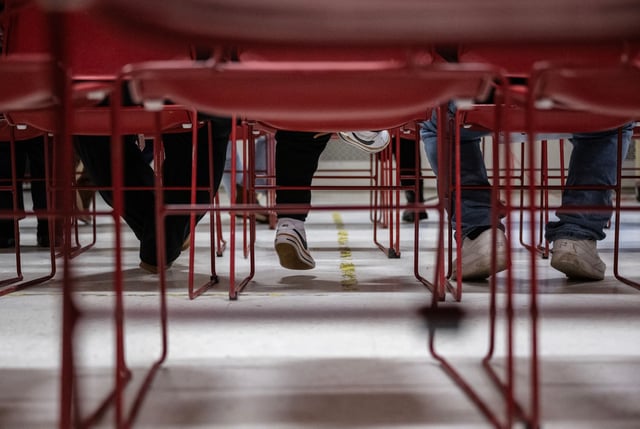 In preparation for increased immigration enforcement, a school in Washington, DC hosted a "know your rights" presentation on January 10. Attendees learned about their rights in regard to Immigration Customs and Enforcement raids and investigations that might effect themselves, their families and their communities.