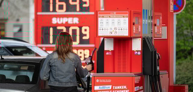 Tanken ist derzeit günstiger als sonst