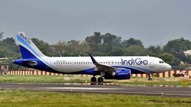 BIG BREAKING: Ranchi-Bound IndiGo Flight With 175 Onboard Suffers Bird Hit, Makes Emergency Landing | Image: X