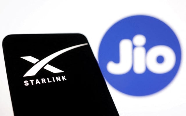 Starlink and Jio logos are seen in this illustration taken, June 21, 2023. REUTERS/Dado Ruvic/Illustration/File Photo
