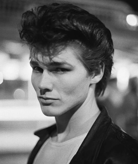 Harket ha sido tratado en el último año en una clínica en Estados Unidos y se le han implantado electrodos en ambos lados del cerebro para estimular la actividad cerebral, pero la enfermedad ha afectado a su voz.