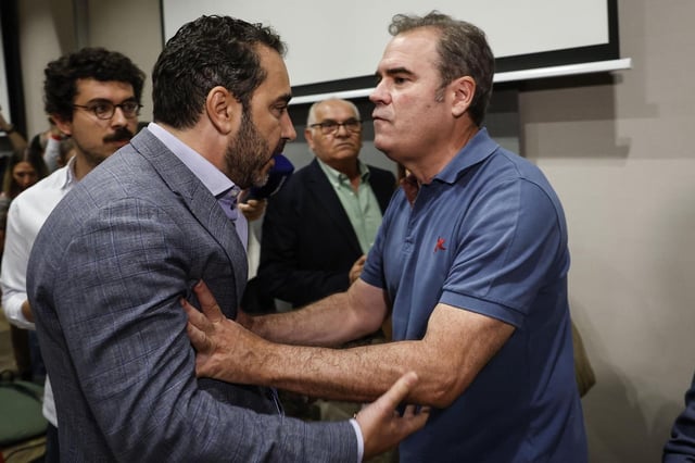 Víctor de Aldama y Javier Pérez Dolset, llegan a las manos este miércoles tras la comparecencia de Leire Díez.