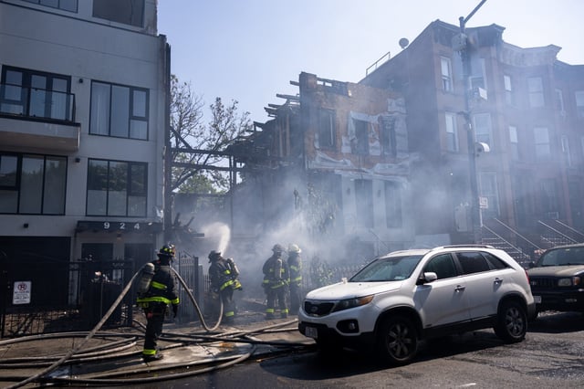 A third alarm fire broke out at 922 Lafayette Ave that was reportedly started by squatters, in Brooklyn, Wednesday, June 4, 2025. (Shawn Inglima/ New York Daily News)