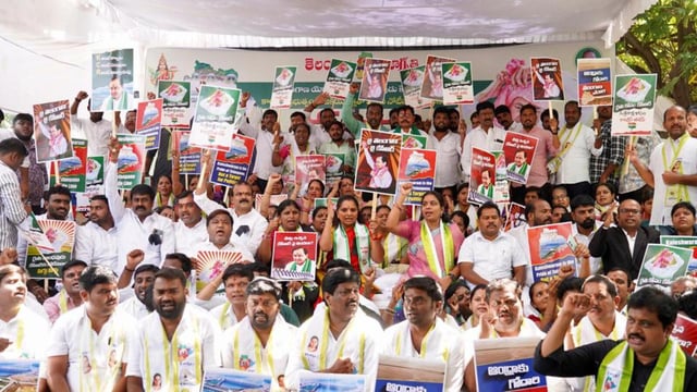 BRS MLC K Kavitha at a protest against Justice PC Ghose commission’s notice to KCR, in Hyderabad on Wednesday. (HT photo)