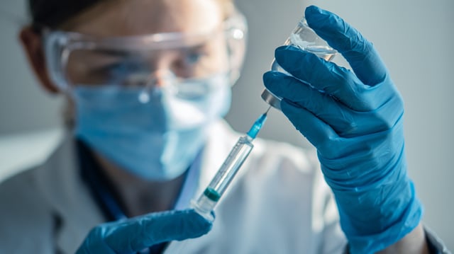 Les vaccins thérapeutiques ciblent entraînent le système immunitaire à combattre un adversaire qui est déjà là.