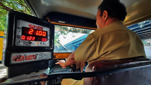 A Bengaluru entrepreneur's post on a Mumbai auto driver has received mixed reactions on LinkedIn (representative image). 