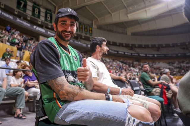 Ricky Rubio, en las gradas del Olímpic de Badalona presenciando el Joventut-Tenerife.